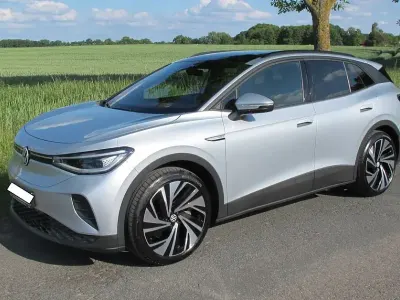 Gebraucht VW ID.4 Pro Performance 150 kW (204 PS) 2023 Silber SUV