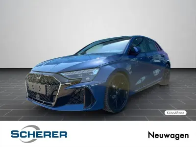 Neu Audi RS3 Sport 400 PS (294 kW) 2026 Ascariblau metallic (metallic) Limousine