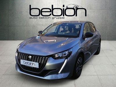 Gebraucht Peugeot 208 Allure 101 PS (74 kW) 2023 Silber Kleinwagen