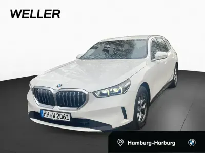 Gebraucht BMW 520 Comfort Edition 197 PS (144 kW) 2025 Alpinweiss (weiß) Kombi