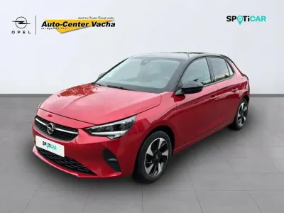 Używany Opel Corsa-e 100 kW (136 KM) 2022 Czerwony Hatchback