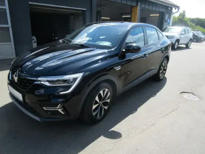 Gebraucht Renault Arkana Equilibre 140 PS (102 kW) 2023 Schwarz SUV