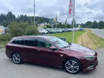 Gebraucht Opel Insignia Business Innovation 260 PS (191 kW) 2018 Rot Kombi