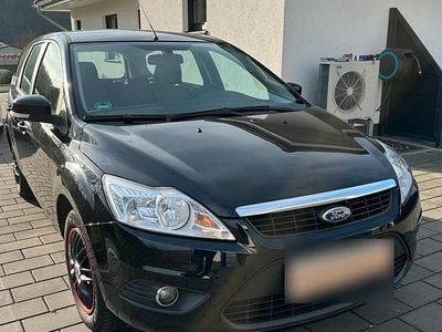 Gebraucht Ford Focus Viva 101 PS (74 kW) 2011 Schwarz Kombi
