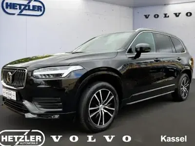 Gebraucht Volvo XC90 Momentum 235 PS (172 kW) 2021 Schwarz SUV