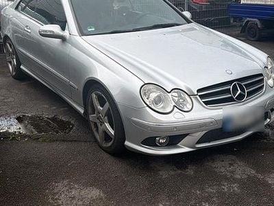Second-hand Mercedes CLK320 Elegance 224 CP (164 kW) 2007 Argintiu Coupe