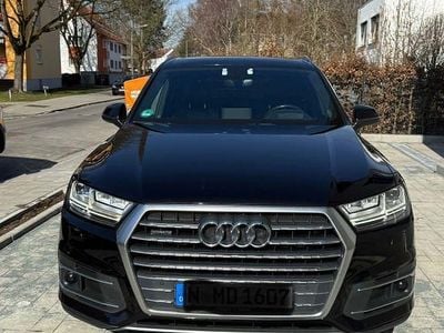 Second-hand Audi Q7 S-Line 272 CP (200 kW) 2018 Negru SUV