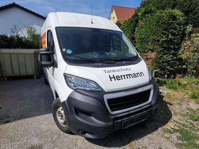 Gebraucht Peugeot Boxer 131 PS (96 kW) 2019 Weiß Van