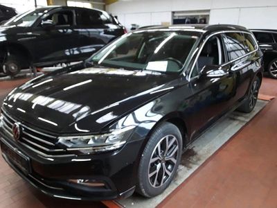 Schwarz Gebraucht 2022 VW Passat Limousine | 20.990 € (Fairer Preis)