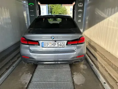 Gebraucht BMW 540 Performance 333 PS (244 kW) 2022 Grau Limousine