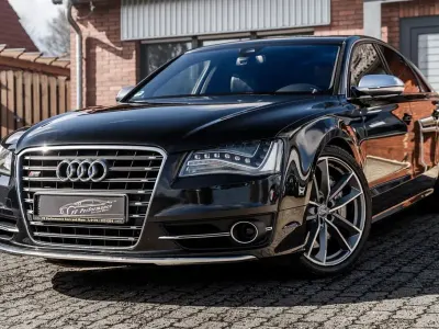Gebraucht Audi S8 Sport 519 PS (381 kW) 2013 Schwarz Limousine