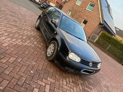 Gebraucht VW Golf IV 75 PS (55 kW) 2000 Schwarz Kleinwagen