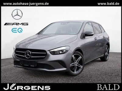 Grau Gebraucht 2021 Mercedes B250e Progressive Van / Kleinbus | 23.580 € (Guter Preis)