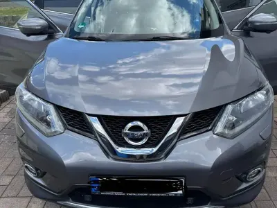 Gebraucht Nissan X-Trail Acenta 131 PS (96 kW) 2015 Grau SUV