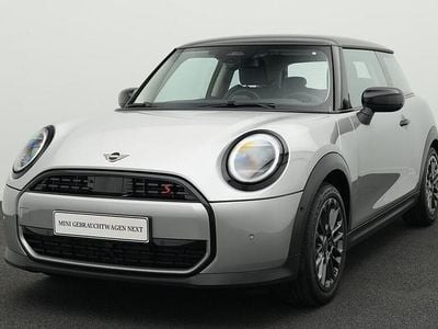 Grau Gebraucht 2024 Mini Cooper S Classic Kleinwagen | 27.980 € (Guter Preis)