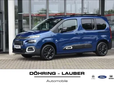 Brugt Citroën Berlingo Shine 131 HK (96 kW) 2023 Blå MPV