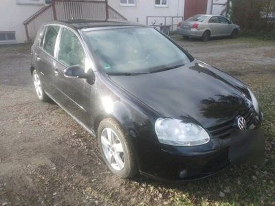 gebraucht VW Golf V 1.6 Benzin