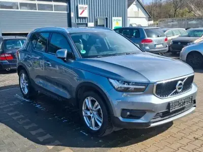 Gebraucht Volvo XC40 190 PS (139 kW) 2018 Grau SUV