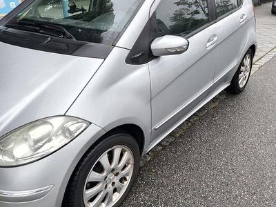 Mercedes A200