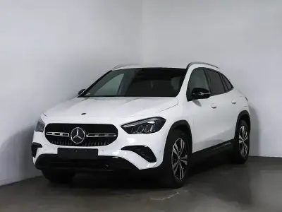 Gebraucht Mercedes GLA200 Progressive 163 PS (119 kW) 2025 Andere SUV