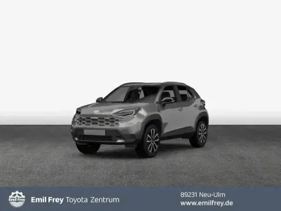 Neu Toyota Yaris 92 PS (67 kW) 2026 Grau Kleinwagen