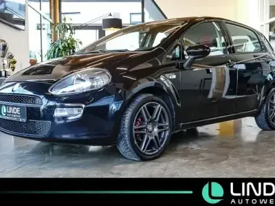 Usata Fiat Punto More 82 CV (60 kW) 2013 Nero Utilitaria