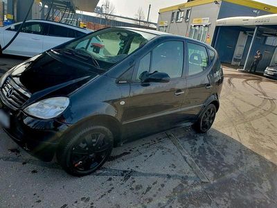 Gebraucht Mercedes A140 87 PS (63 kW) 2000 Schwarz Van / Kleinbus