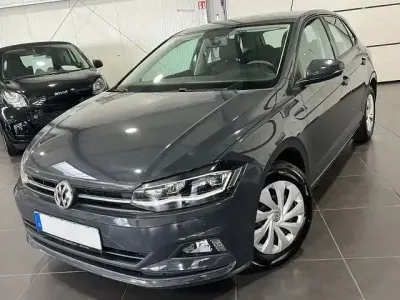 Gebraucht VW Polo 90 PS (66 kW) 2020 Uranograu uni Kleinwagen