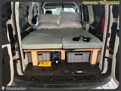 Second-hand Renault Kangoo 95 CP (69 kW) 2020 Alb Monovolum