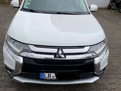 gebraucht Mitsubishi Outlander Outlander4WD 2.2 TOP AT Spls