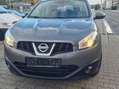 Gebraucht Nissan Qashqai Acenta 131 PS (96 kW) 2013 Grau SUV