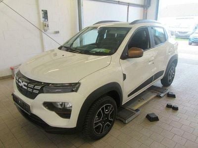 Weiß Gebraucht 2023 Dacia Spring Extreme Kleinwagen | 12.999 € (Guter Preis)