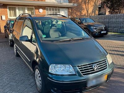 VW Sharan