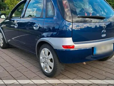 Gebraucht Opel Corsa 75 PS (55 kW) 2003 Blau Kleinwagen