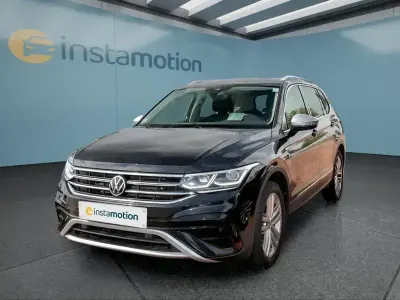 Gebraucht VW Tiguan Allspace 190 PS (139 kW) 2023 Schwarz SUV