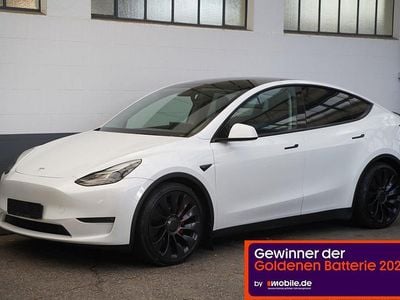 Weiß Gebraucht 2022 Tesla Model Y Performance SUV | 32.450 € (Guter Preis)
