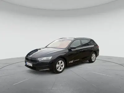 Neu Skoda Octavia SportLine 150 PS (110 kW) 2025 Schwarz Kombi
