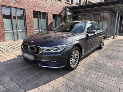 BMW 730