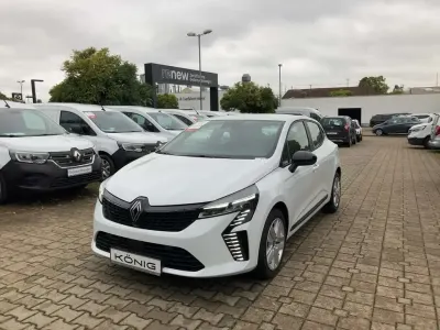 Gebraucht Renault Clio V Evolution 67 PS (49 kW) 2025 Arktisweiß Limousine