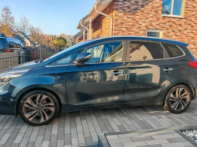 Brugt Kia Carens Spirit 141 HK (103 kW) 2016 Blå MPV