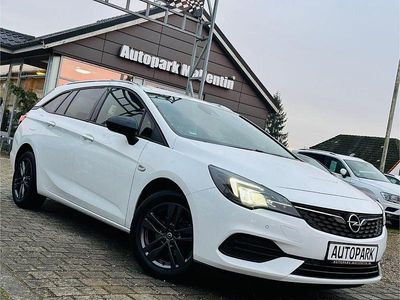 Weiß Gebraucht 2022 Opel Astra Design & Tech Kombi | 14.798 € (Fairer Preis)