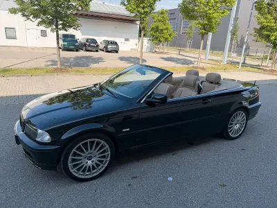 Gebraucht BMW 320 Cabriolet M Sport 170 PS (125 kW) 2003 Schwarz Cabrio