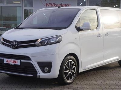 Gebraucht Toyota Proace Verso Team 177 PS (130 kW) 2020 Weiß Kombi