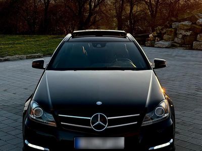 Gebraucht Mercedes C250 AMG line 204 PS (150 kW) 2011 Schwarz Coupé