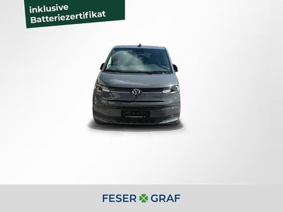 Gebraucht VW Multivan Life 150 PS (110 kW) 2023 Pure grey Van