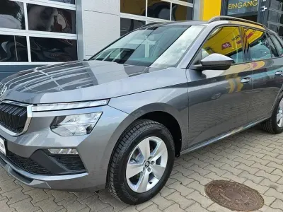 Neu Skoda Kamiq Selection 116 PS (85 kW) 2026 Grau SUV