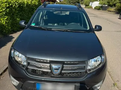 Gebraucht Dacia Sandero Stepway 90 PS (66 kW) 2016 Grau Kleinwagen