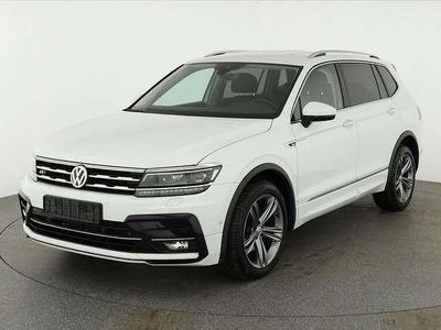 Weiß Gebraucht 2021 VW Tiguan Allspace Highline SUV | 31.980 € (Etwas zu teuer)
