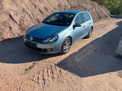 Gebraucht VW Golf VI 122 PS (89 kW) 2010 Blau Limousine