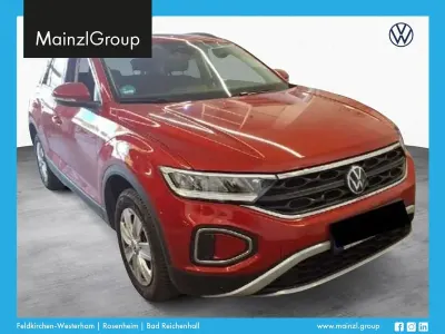 Gebraucht VW T-Roc Move 116 PS (85 kW) 2024 Kings red metallic (metallic) SUV